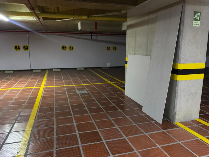 Oficina En Venta - Chicó Norte, Bogotá