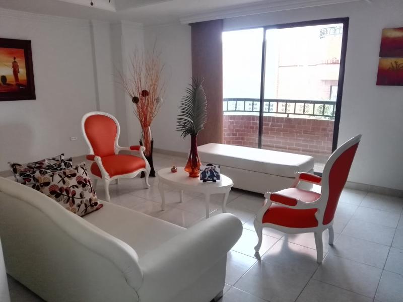 Apartamento En Venta - Edificio La Aurora Piso 5 - La Pola, Ibagué