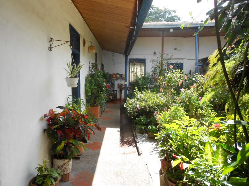 Casa En Venta - Pola, Ibagué
