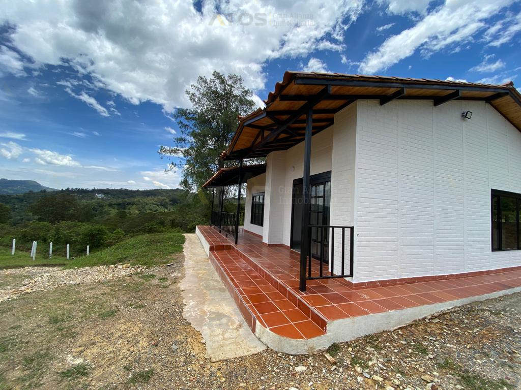 Casa Campestre En Venta En Vereda San Cristobal Conjunto Cerrado Atos