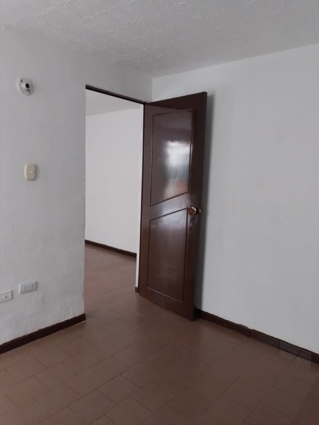 Apartamento EN VENTA EN Marco Fidel Suárez, código: 1077266 - 8