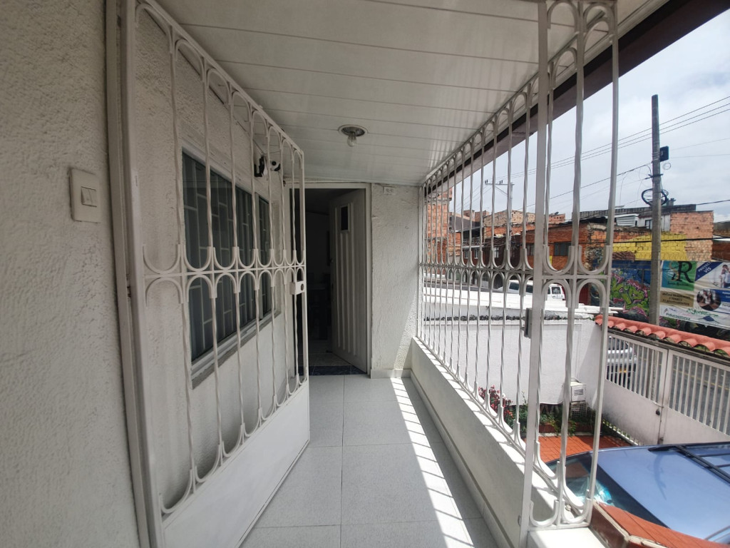 Apartamento EN VENTA EN Paris Gaitán, código: 10272799 - 1