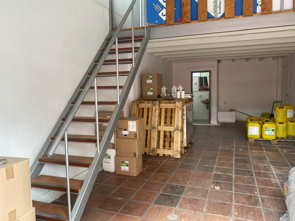 Local EN ARRIENDO EN El Toberín, código: 10268524 - 0