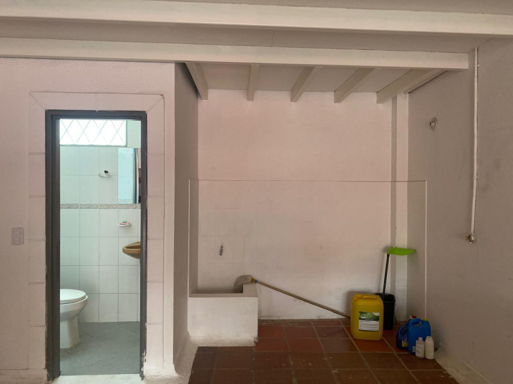 Local EN ARRIENDO EN El Toberín, código: 10268524 - 4