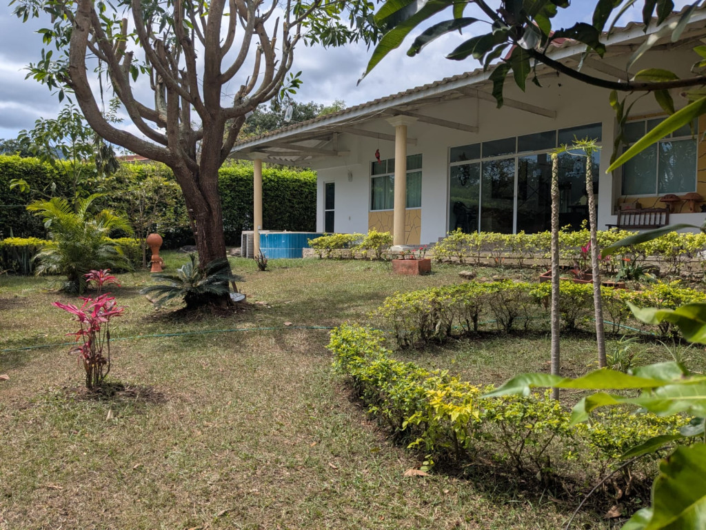 Casa EN VENTA EN Conjunto Solaire, código: 10360032 - 0