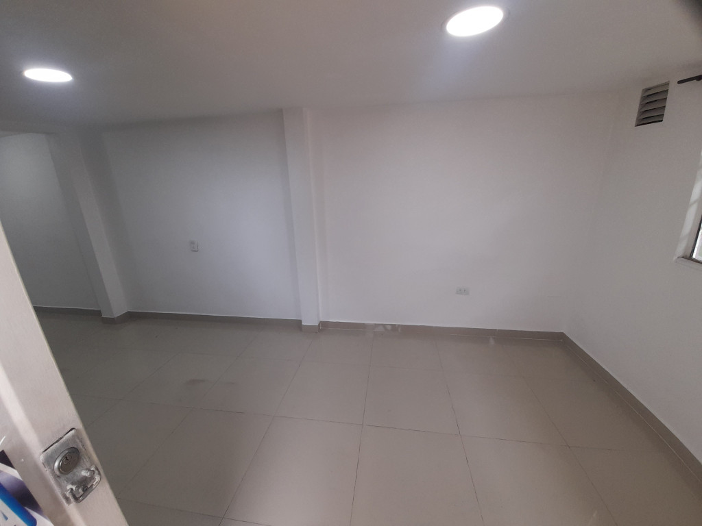 CASA Cl 79 a sur # 46 b 23, Prados De Sabaneta, Sabaneta