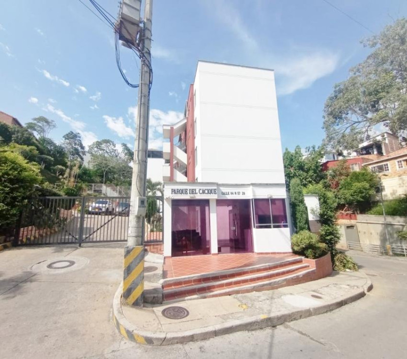 Apartamento EN ARRIENDO EN Altos Del Lago, código: 10120381 - 0