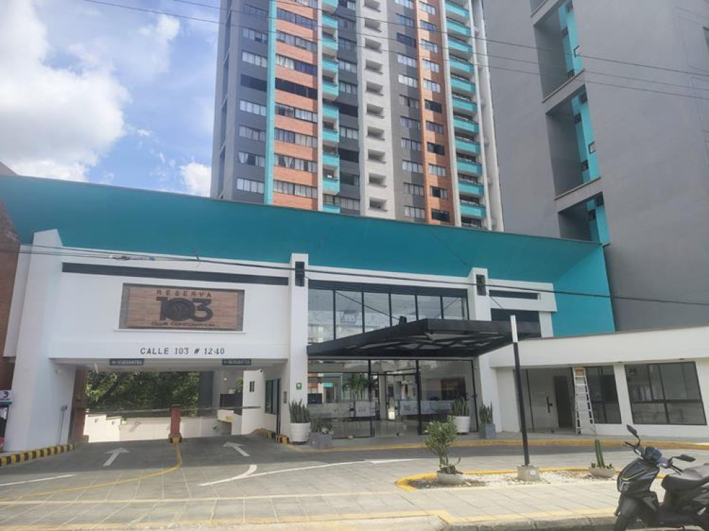 APARTAMENTO CALLE 103 #12 -40 TORRE 2 LIRIO ETAPA 2 APARTAMENTO 802, Torres De Coaviconsa, Bucaramanga