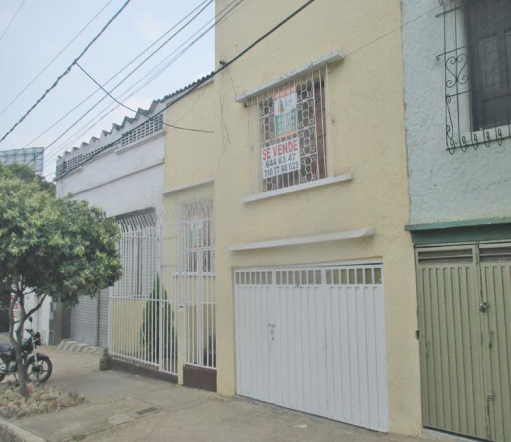 CASA CARRERA 21 #46 A -23, La Concordia, Bucaramanga