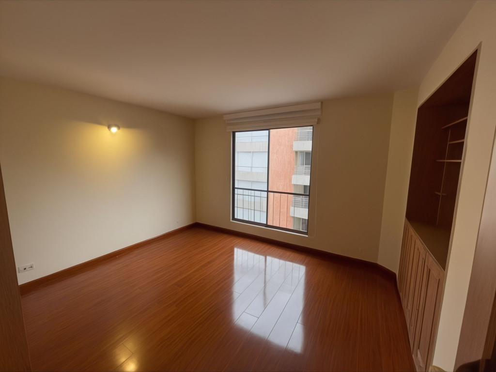 Apartamento EN ARRIENDO EN Colina Campestre I Y II  Etapa, código: 10257142 - 1