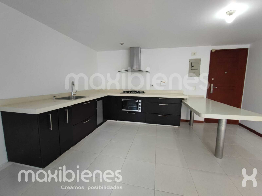 APARTAMENTO CALLE 52 #71 -60 APARTAMENTO 210 PORTOVELHO, Los Colores, Medellín