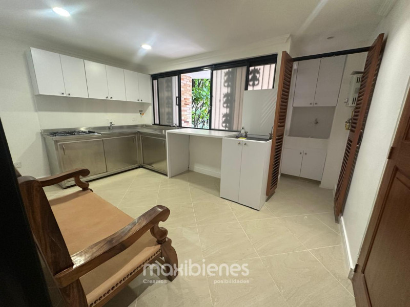 APARTAESTUDIO CIRCULAR 2 #68 -10C APARTAMENTO 101, San Joaquín, Medellín en San Joaquin Medellin