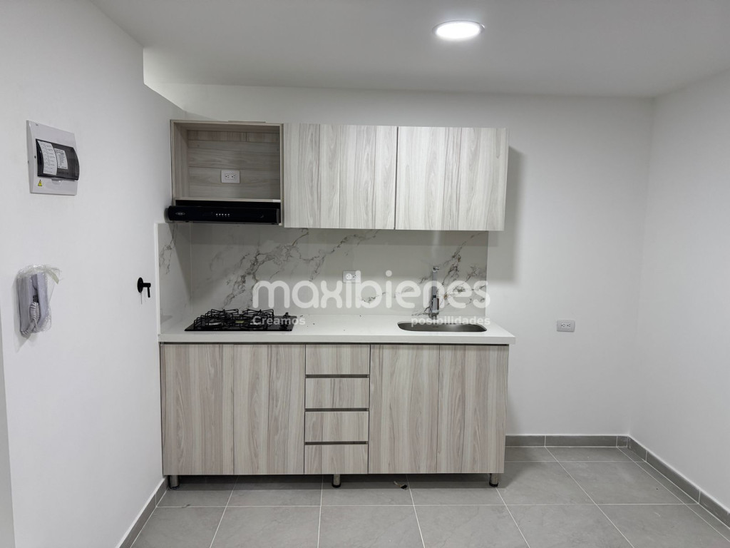 APARTAESTUDIO CARRERA 42 B #61 SUR -127 INTERIOR 201 TORRE SAN JUAN, La Florida, Sabaneta