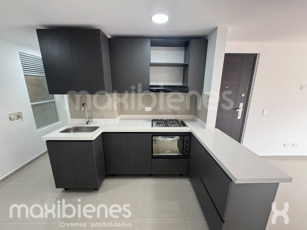 APARTAMENTO CARRERA 46 A #74 SUR -17 APARTAMENTO 601 EDIFICIO MARIA AUXILIADORA, Calle Larga, Sabaneta