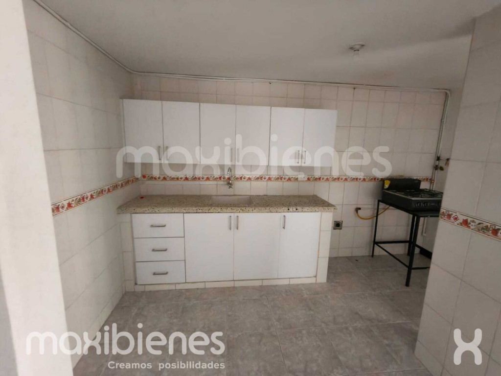 APARTAMENTO CALLE 25 #55 -42 APARTAMENTO 9932 TO 1 EDIFICIO MULTIUSOS, Cabañas, Bello