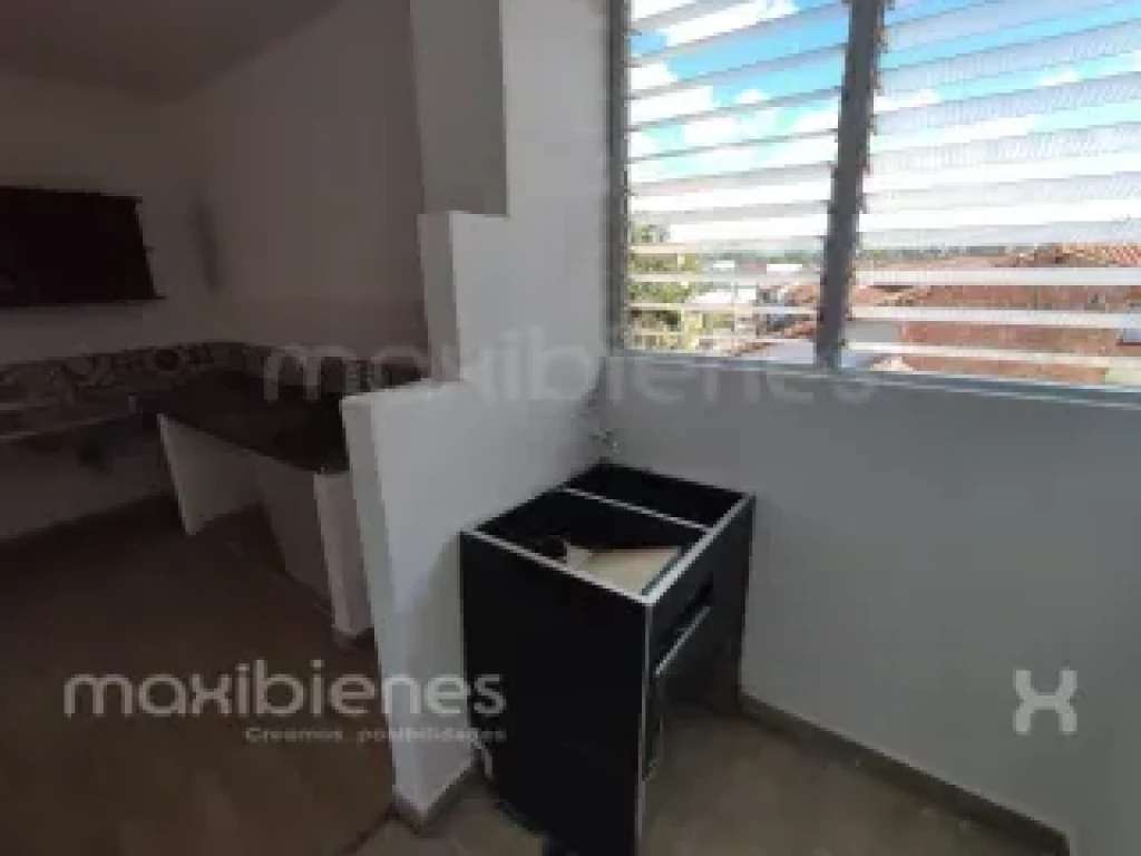 APARTAMENTO CALLE 45 #58 -17 APARTAMENTO SEGUNDO PISO, SECTOR LA COOPERATIVA., Centro, Rionegro