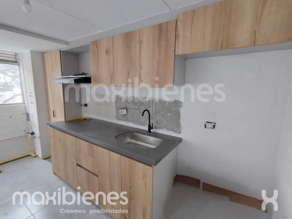 APARTAMENTO CARRERA 90 #65C -10 APARTAMENTO 106 MIRADOR DE BARCELONA, La Pola, Medellín en La Pola
