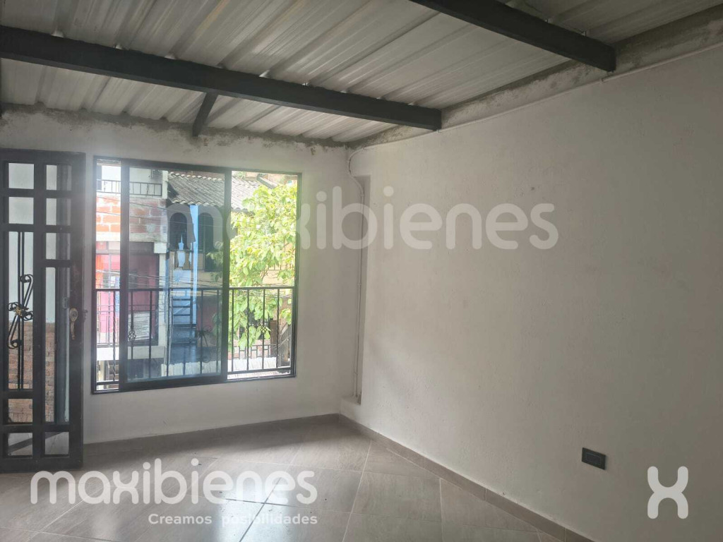 APARTAMENTO CALLE 21E #40 -10 PISO 3 ZAMORA, Zamora, Bello