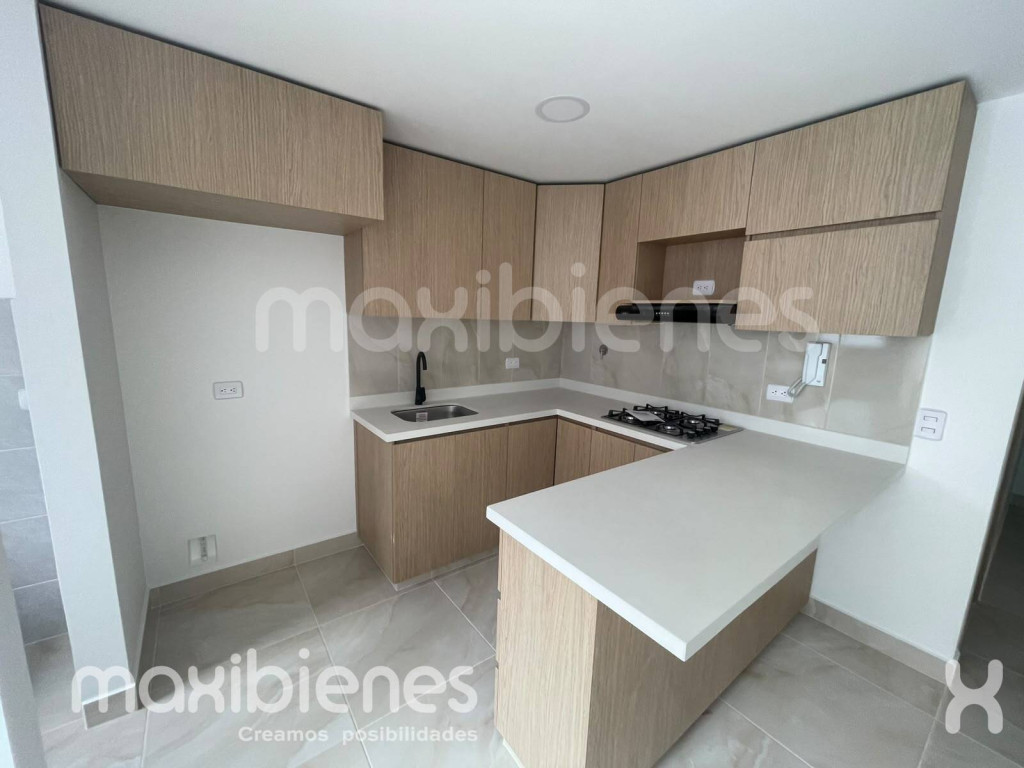 APARTAMENTO CARRERA 47 B #76 D SUR -18 APARTAMENTO 1302 EDIFICIO LA GLORIA, Calle Larga, Sabaneta