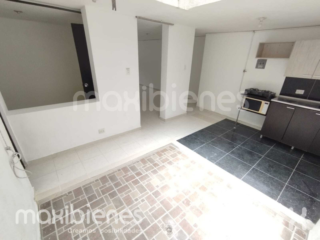 APARTAESTUDIO CALLE 32C #78 -09, Belén Miravalle, Medellín en Belen Miravalle