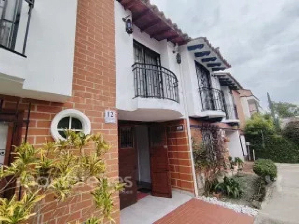 CASA CARRERA 11 #28A -35 CASA 12 PINOLINDA, LA CEJA, La Ceja