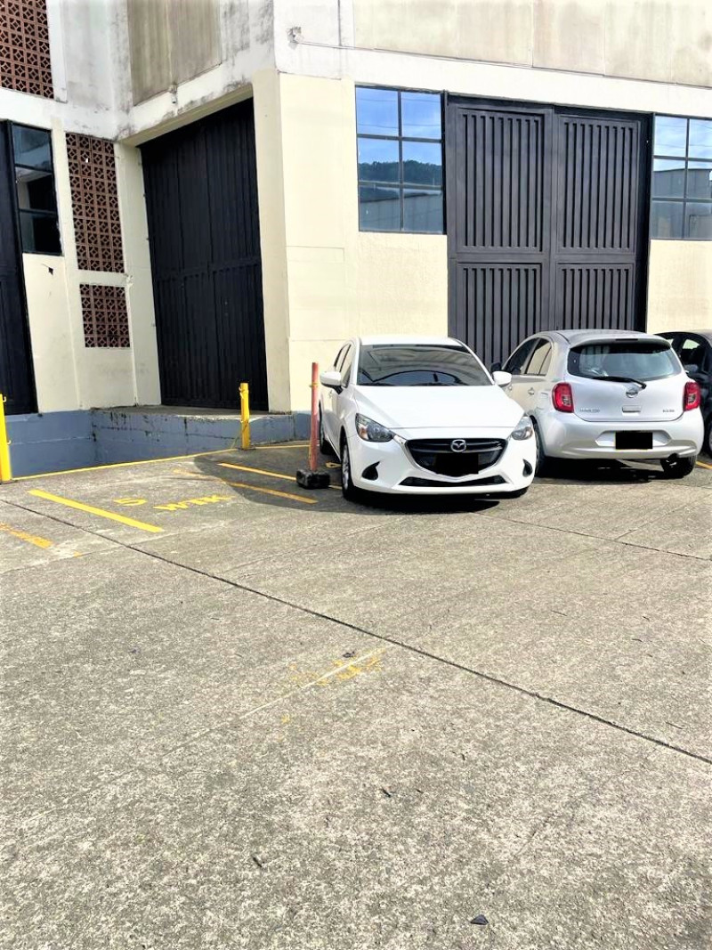 Oficina EN ARRIENDO EN Valher, código: 10293607 - 1