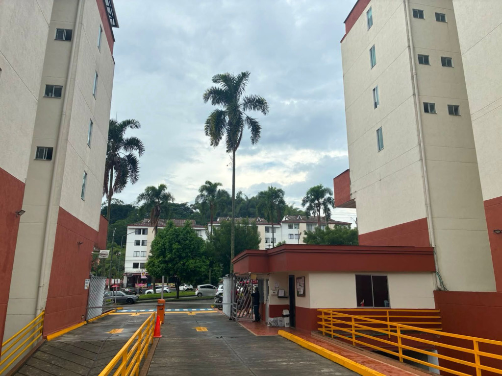 APARTAESTUDIO Avenida de las Américas # 50-03, Avenida Sur, Pereira
