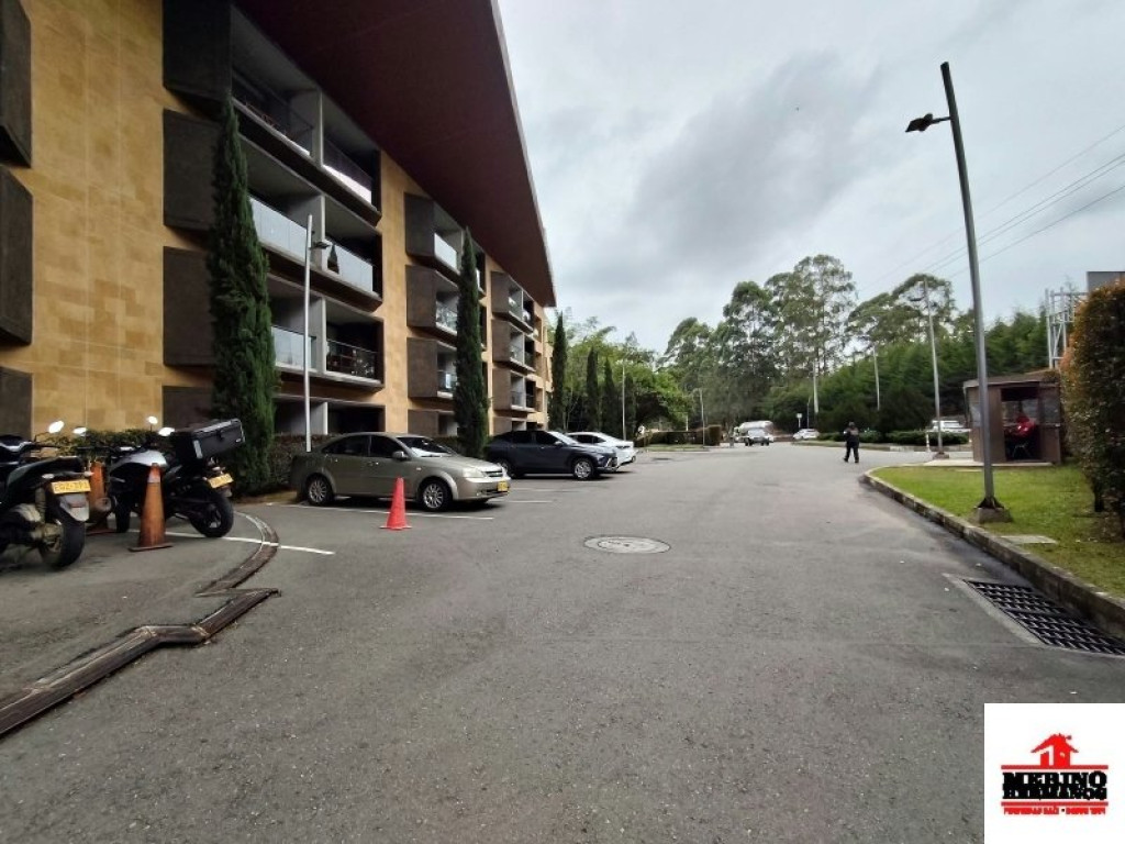 APARTAESTUDIO KM 1, VÍA AEROPUERTO – LLANOGRANDE, RIONEGRO, ANTIOQUIA., AEROPUERTO, Rionegro