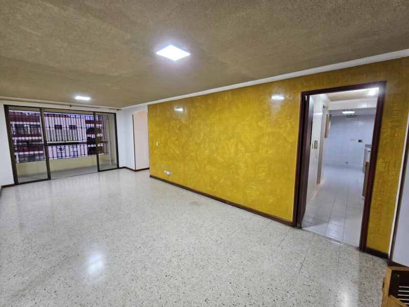 Apartamento En Arriendo - Pampalinda, Cali
