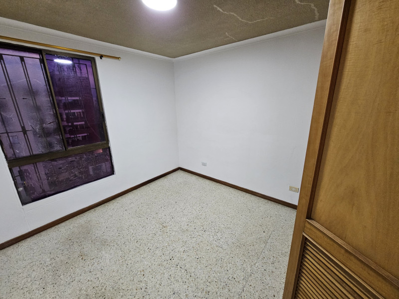 Apartamento En Arriendo - Pampalinda, Cali