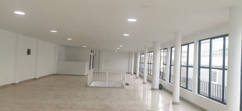 Local En Arriendo - Chapinero, Cali