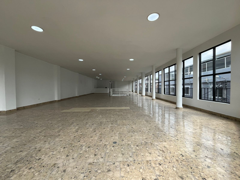Local En Arriendo - Chapinero, Cali