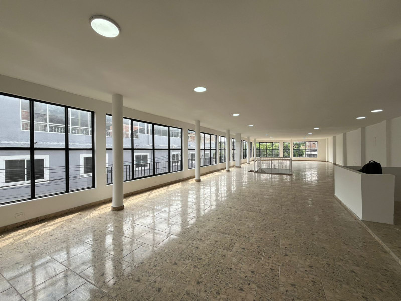 Local En Arriendo - Chapinero, Cali