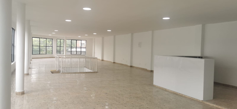 Local En Arriendo - Chapinero, Cali