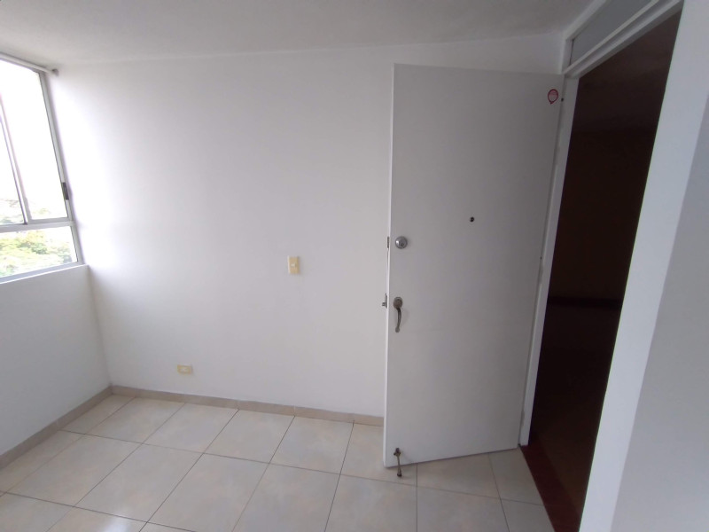 Apartamento En Arriendo - Los Álamos , Cali