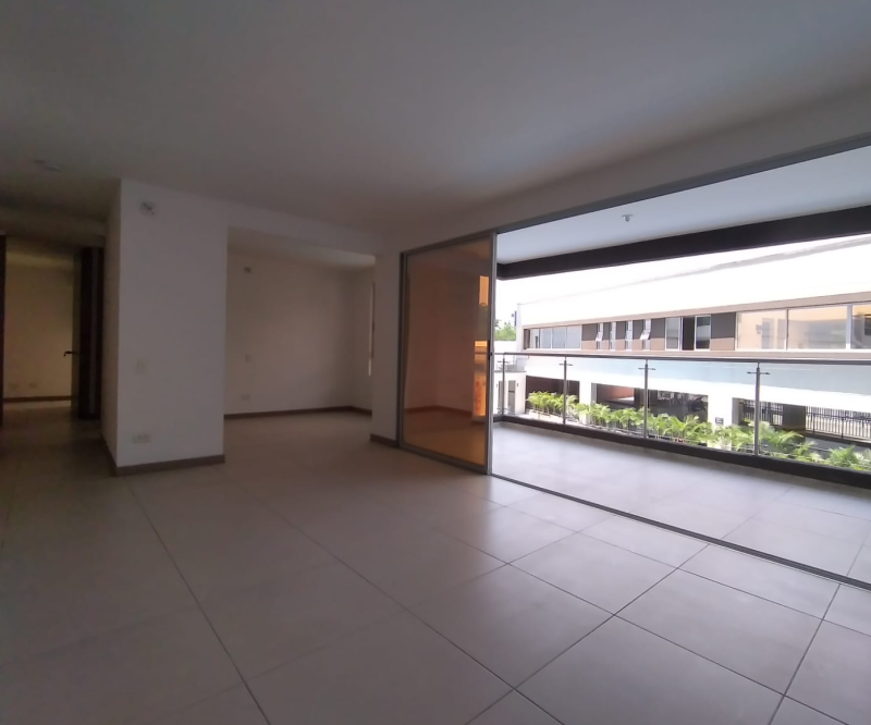 Apartamento En Arriendo - La Flora, Cali