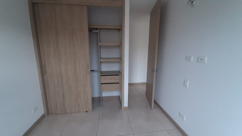 Apartamento En Venta - La Flora, Cali