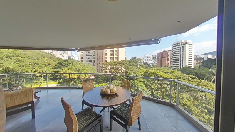 Apartamento En Venta - Aguacatal, Cali