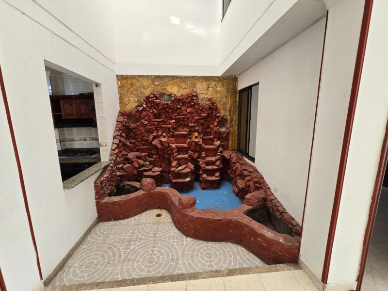 Casa En Arriendo - Ciudad 2000, Cali