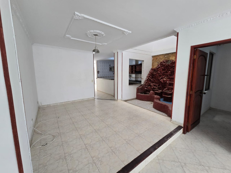 Casa En Arriendo - Ciudad 2000, Cali