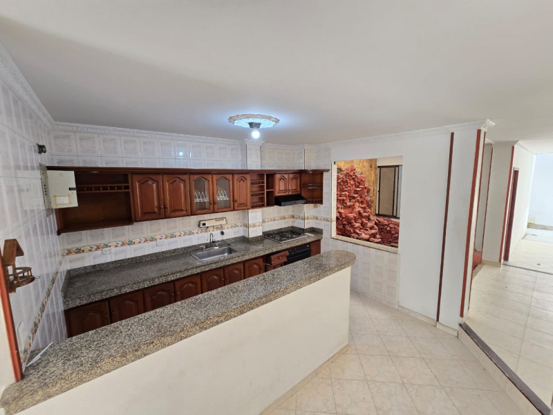 Casa En Arriendo - Ciudad 2000, Cali
