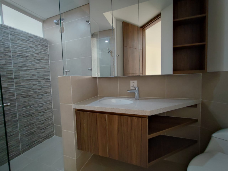 Apartamento En Venta - La Flora, Cali