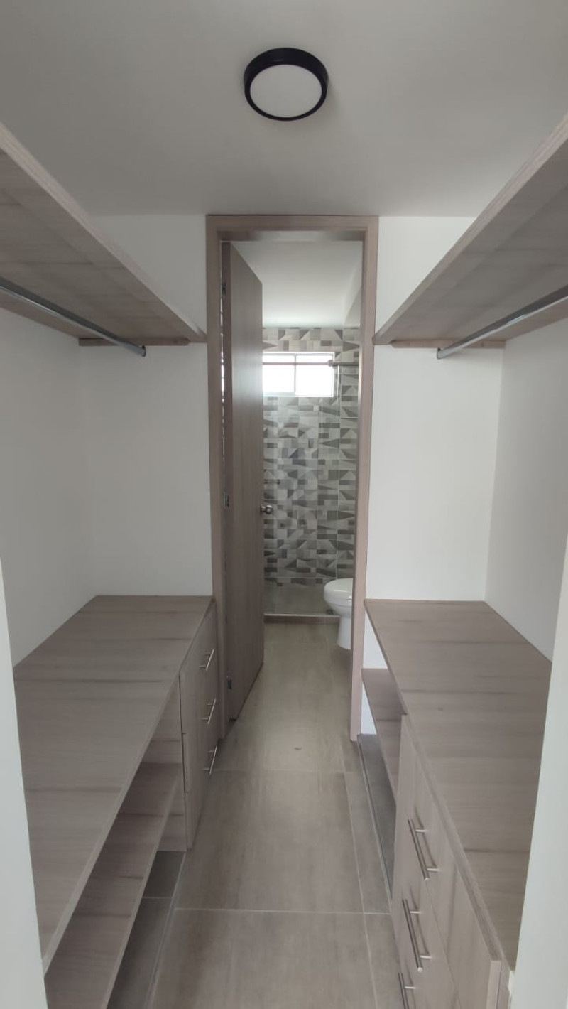Apartamento En Arriendo - Hacienda Kachipay, Cali