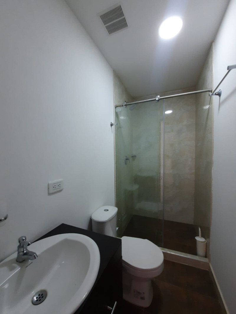Casa En Arriendo - Ciudad 2000, Cali
