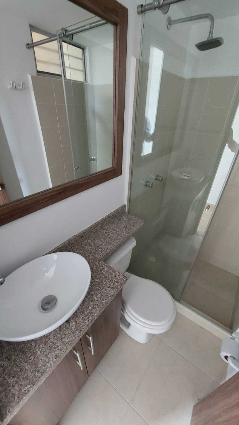 Apartamento En Arriendo - Ciudad Guabinas, Cali