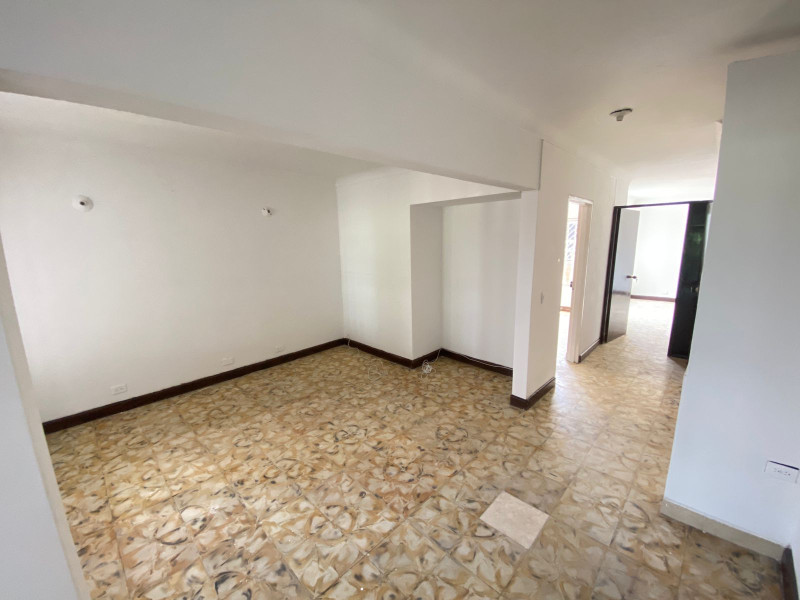 Apartamento En Arriendo - Atanasio Girardot, Cali