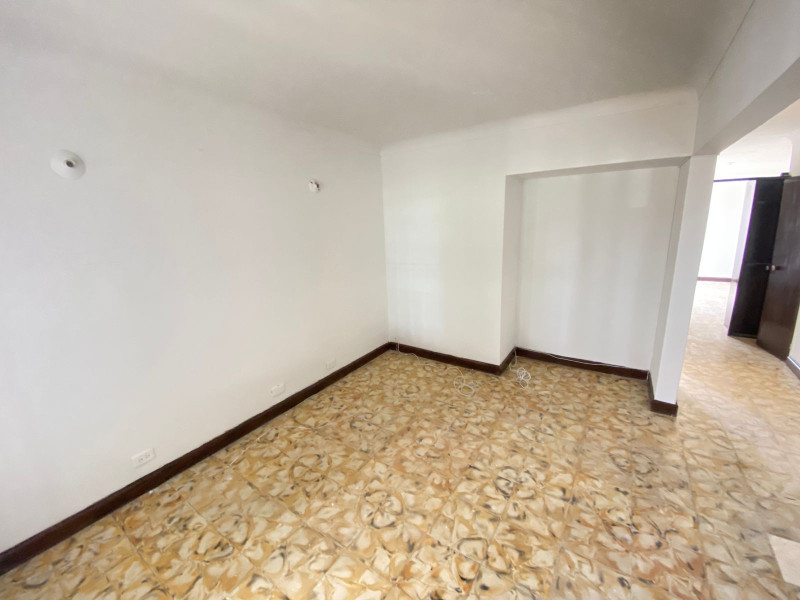 Apartamento En Arriendo - Atanasio Girardot, Cali