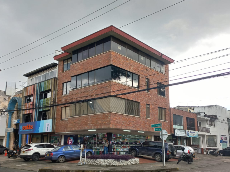 Oficina En Arriendo - San Vicente, Cali