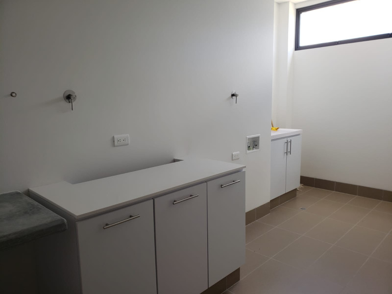 Casa En Arriendo - Altos De Las Palmas, Medellín