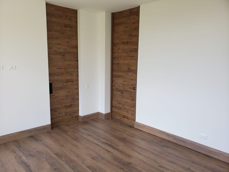 Casa En Arriendo - Altos De Las Palmas, Medellín